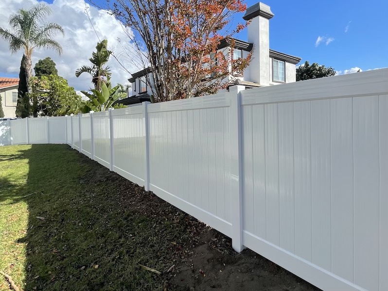 Vinyl Fencing